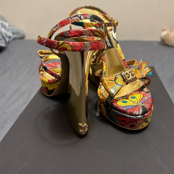 D&G Heels - Picture 5 of 6